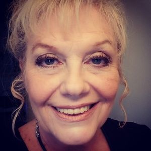 Meet your Posher, Patti